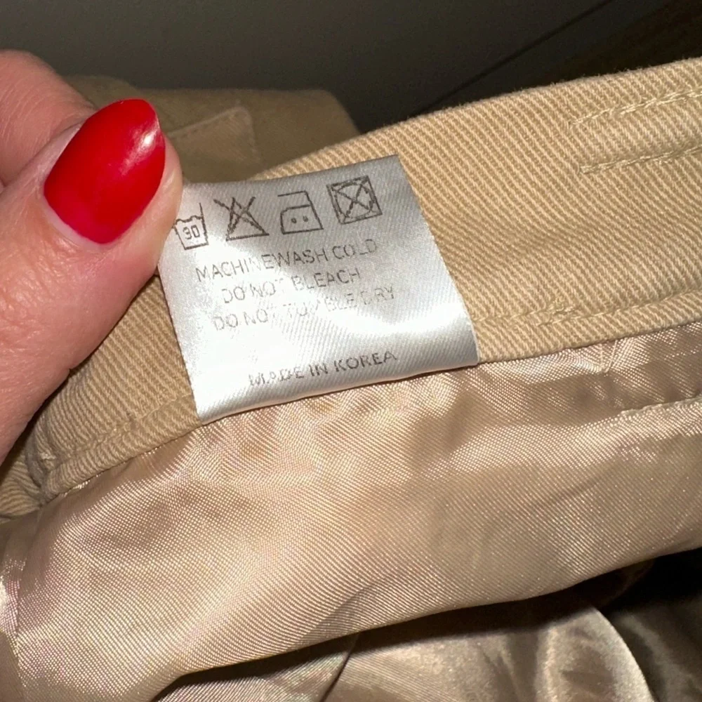 The Frankie Shop Tan Pleated Mini Skirt with Pockets size Medium